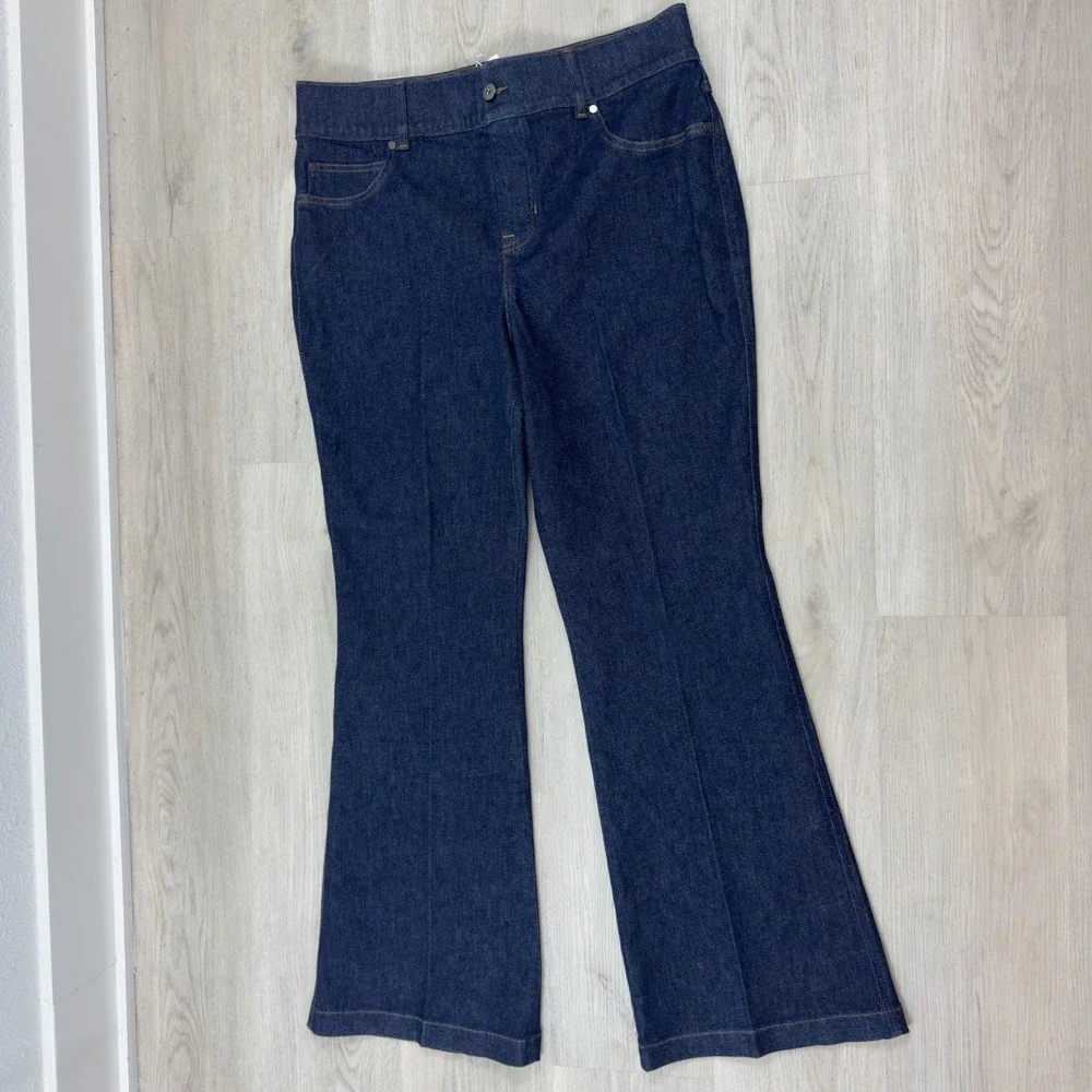 Spanx SpanxShape EveryWear Flare Jeans Size 1X Petite Raw Indigo Wash 21266Q